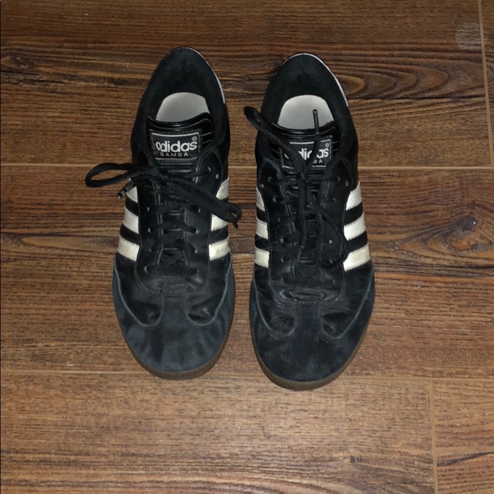 OG Black Sambas